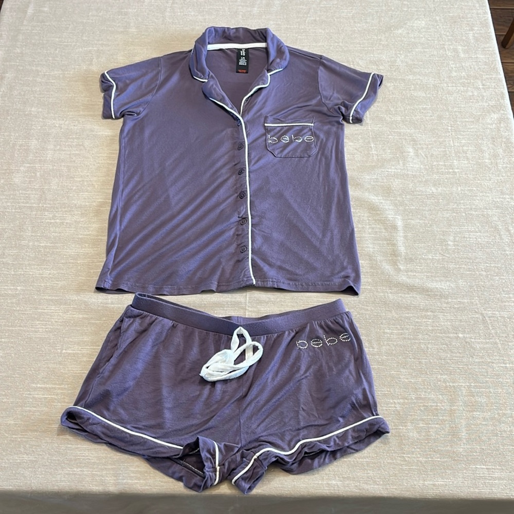 🔥SALE🔥NWOT Bebe  purple pajama set. Size large. Super soft and comfortable set